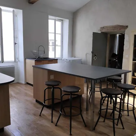 Apartment T3 With Wifi Near The Harbor - 2 Stars Saint-Martin-de-Ré